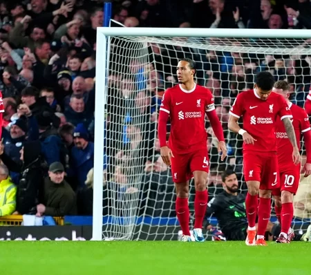 Everton move closer to safety after ruining Liverpool’s title pursuit