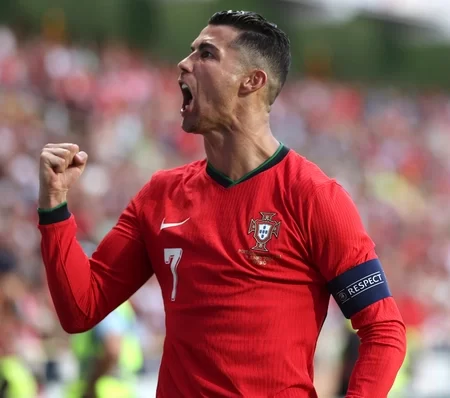 Cristiano Ronaldo means business ahead of Euro 2024 with double for Portugal